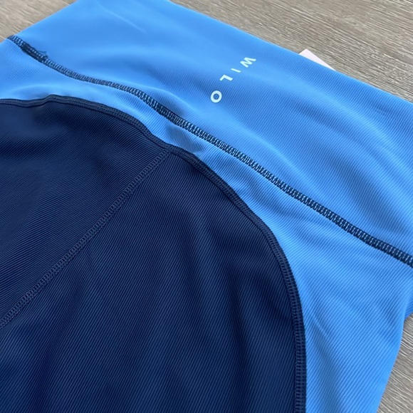 Wilo Ribbed Blue Colorblock Bra and Leggings Set Small Large - Picture 8 of 10